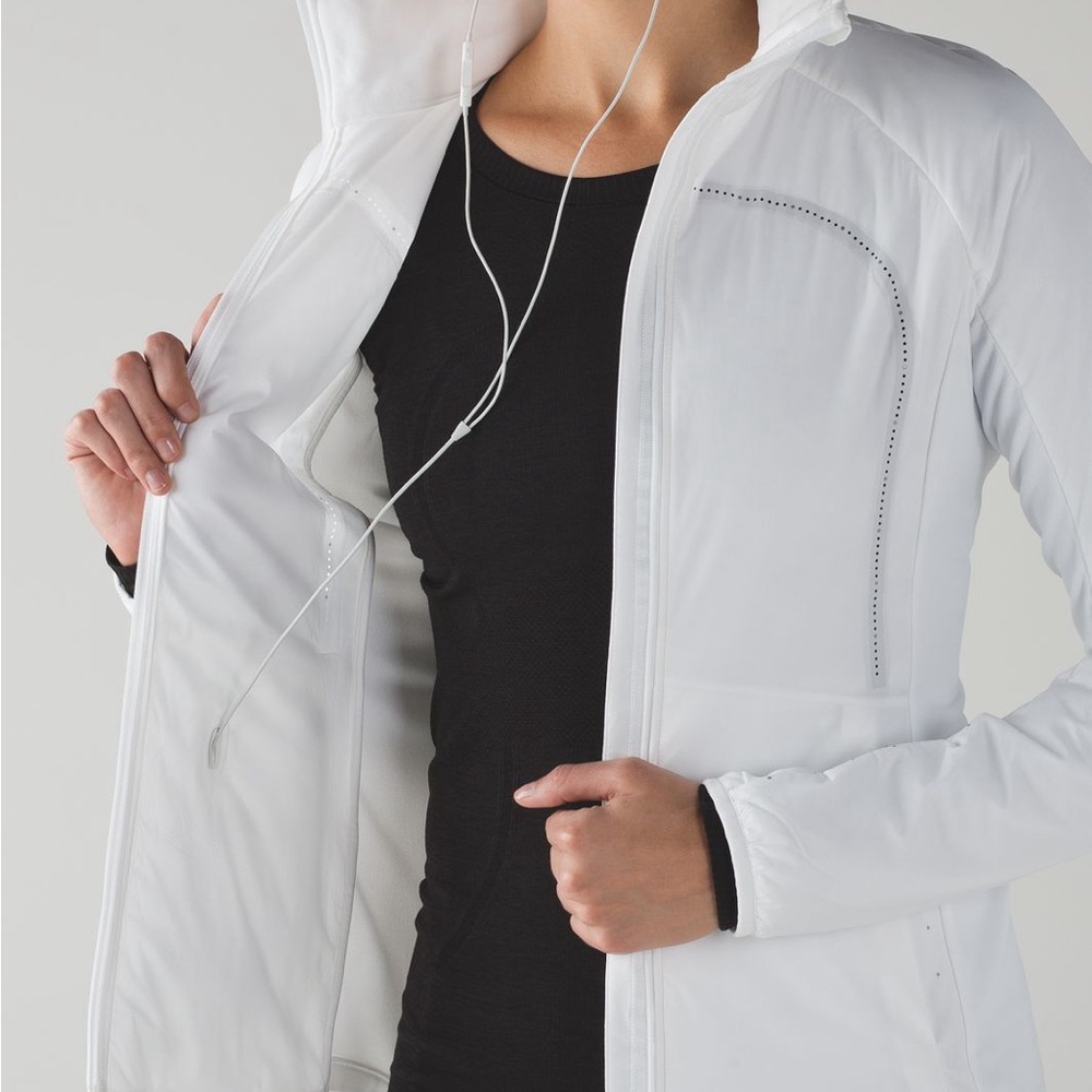 Lululemon White Run For Cold Jacket - Picture 7 of 16